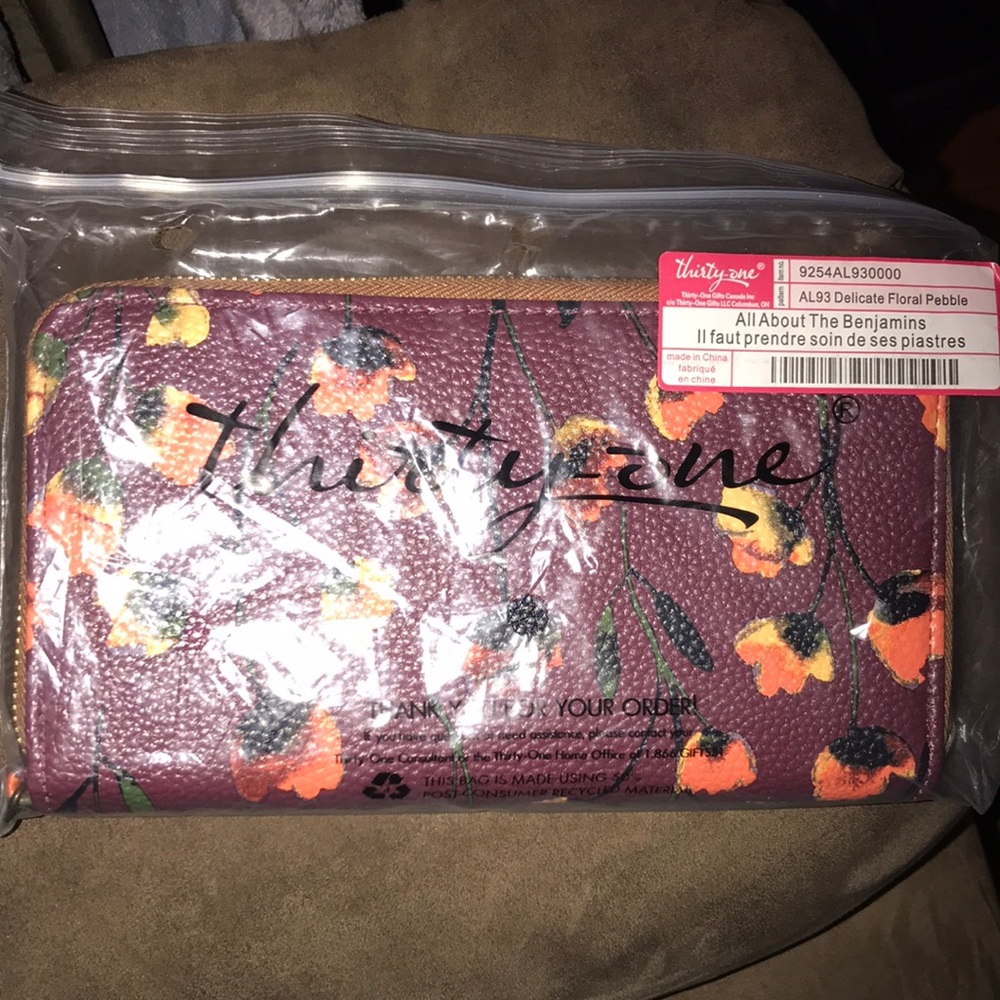 Thirty-One All About The Benjamin’s Wallet